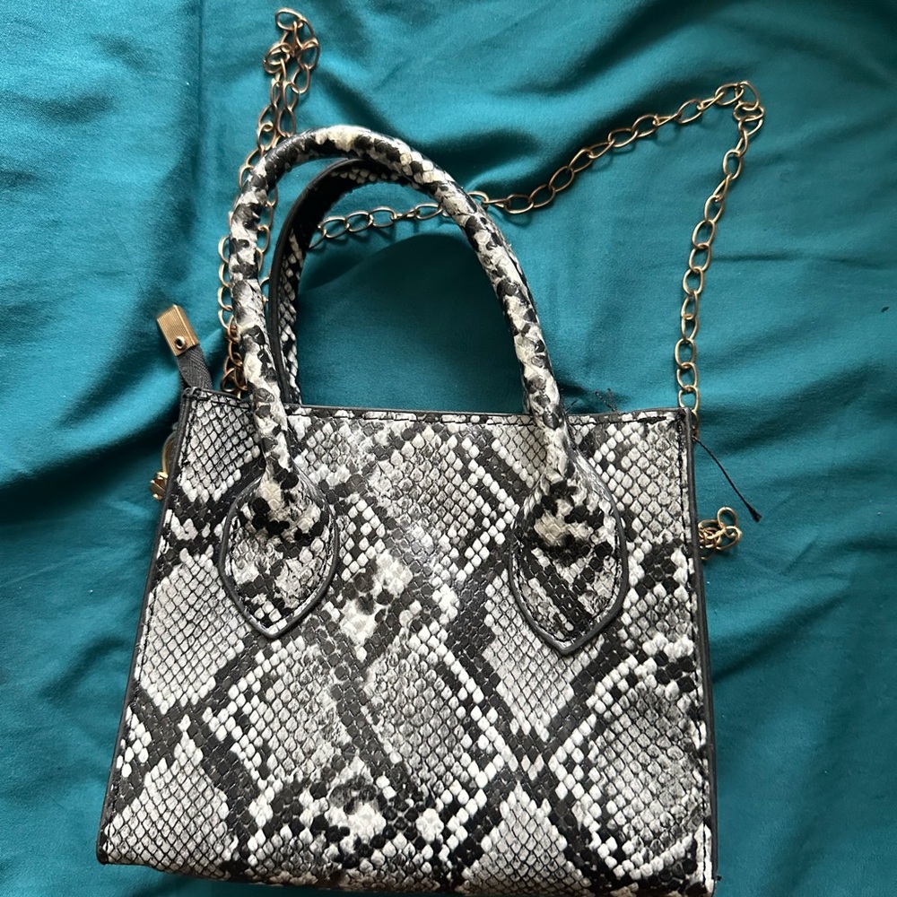 Elegant Snake Print Handbag